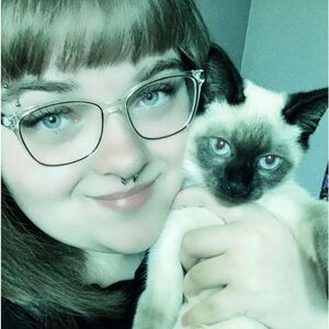 Meet your Posher, Abby